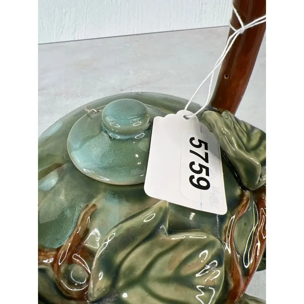 Vintage Ceramic Grape & Grape Vine Tea Pot/ 9‎ inches long & 8 inches wide.